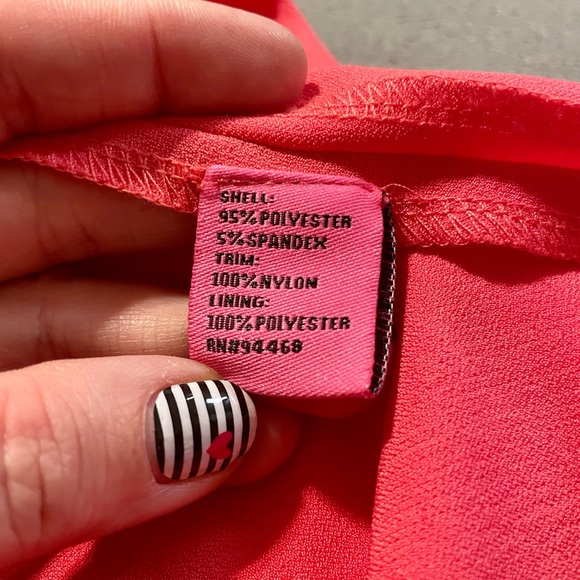 Betsy Johnson size 6 women’s dress. - Picture 3 of 10